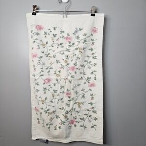 Vtg Cambridge Floral Hand Towel Cream Pink Rose Vine Cotton Made in Canada 16x26